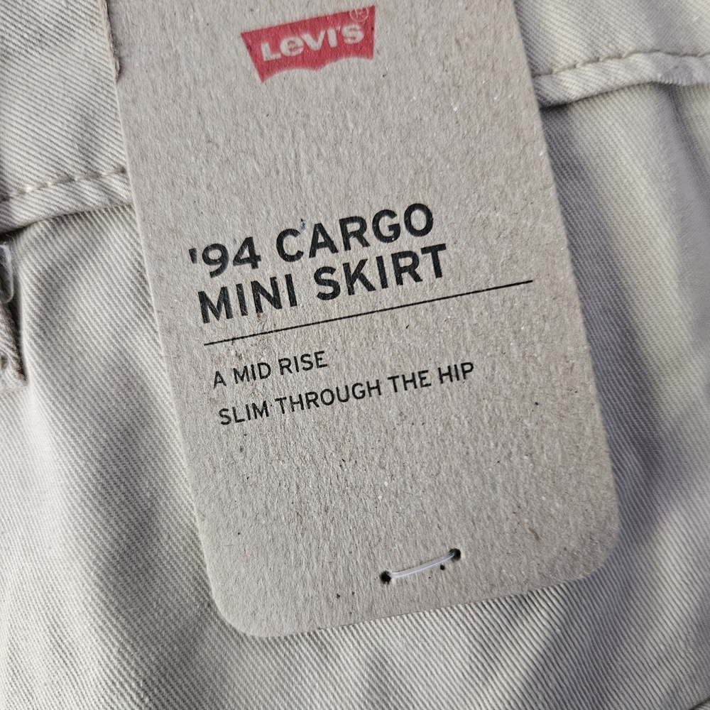 Levi's 94 Cargo Mini Skirt - Picture 5 of 5